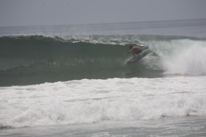 img_5638 This was one of a few really good waves that I got on my last session of the day. This is one of the only pics that was snapped off before the SD card ran out...