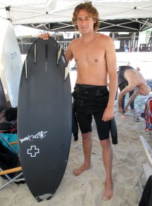 img_6927 Here I am with my new 5`5 Doc, getting ready to paddle out and shake off the cobwebs!