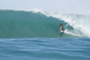 phil-nias-2009-122 Holding it, eye on the prize....