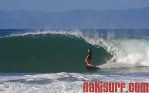 20081207_surfwash_me_v0479 Naki, all soul on the 5`0 Aviso